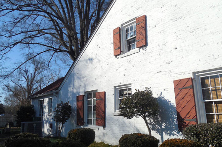 White house with red shutters